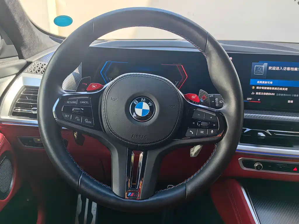BMW XM 2025 — фото 11