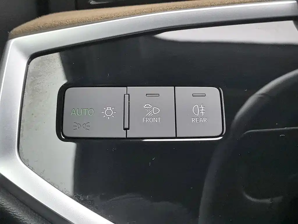 Audi Q3 2023 — фото 21