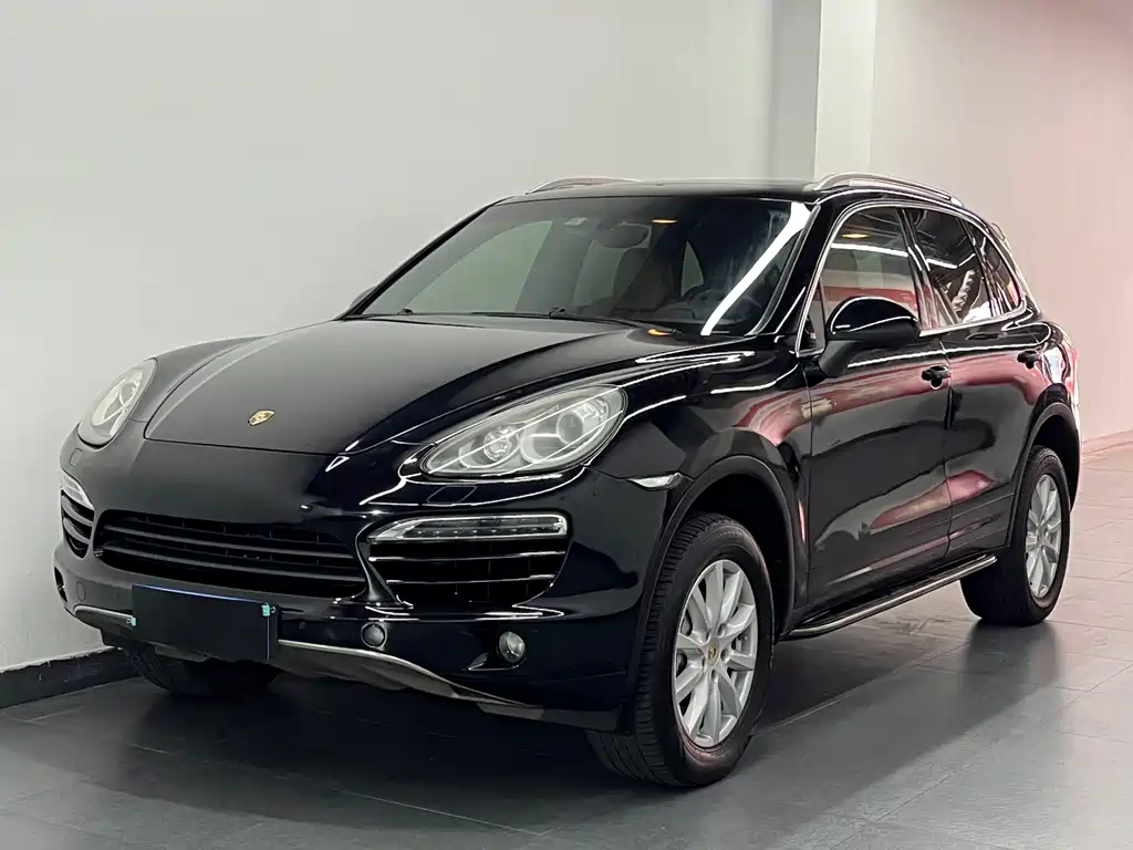 Porsche Cayenne 2014 — фото 1