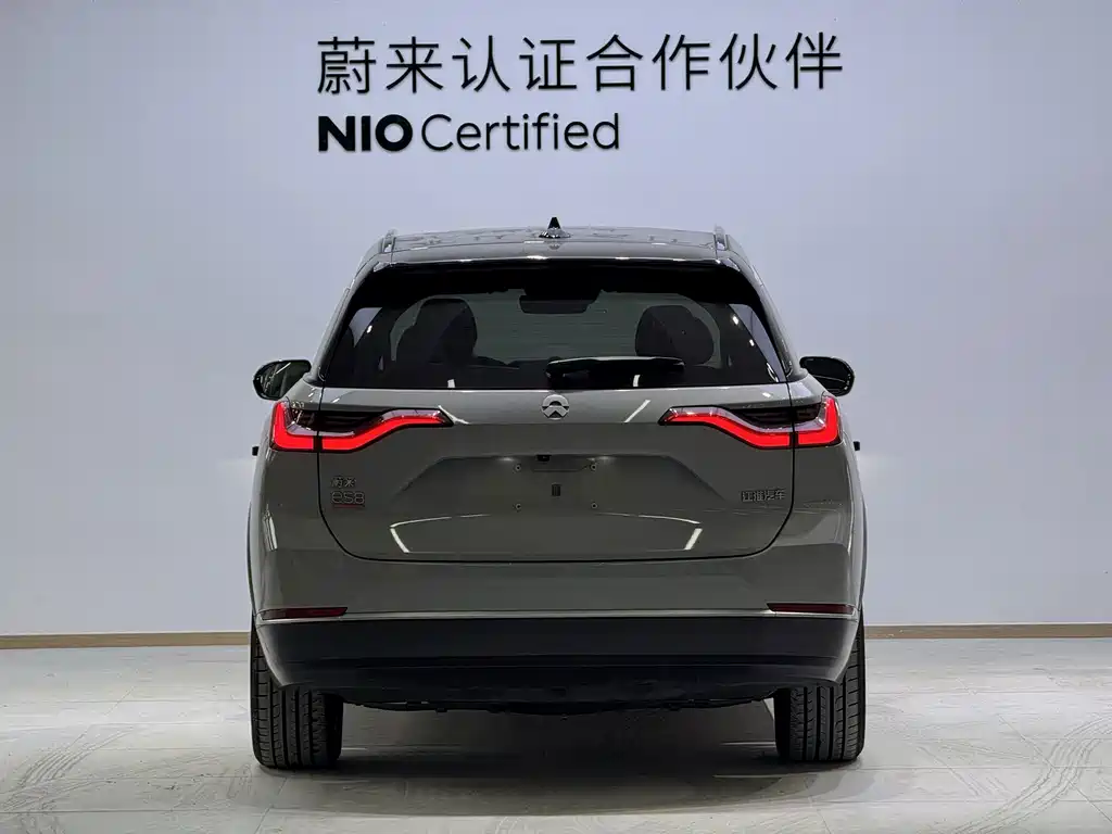 NIO ES8 2021 — фото 7