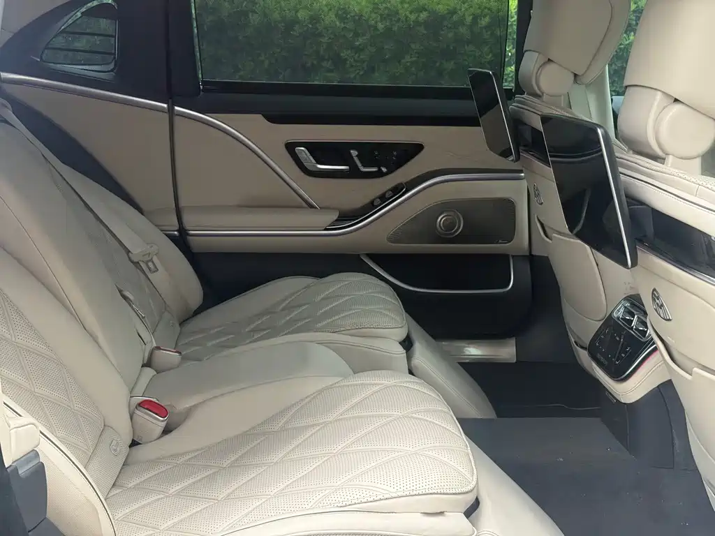 Mercedes-Benz S-Class 2023 — фото 18