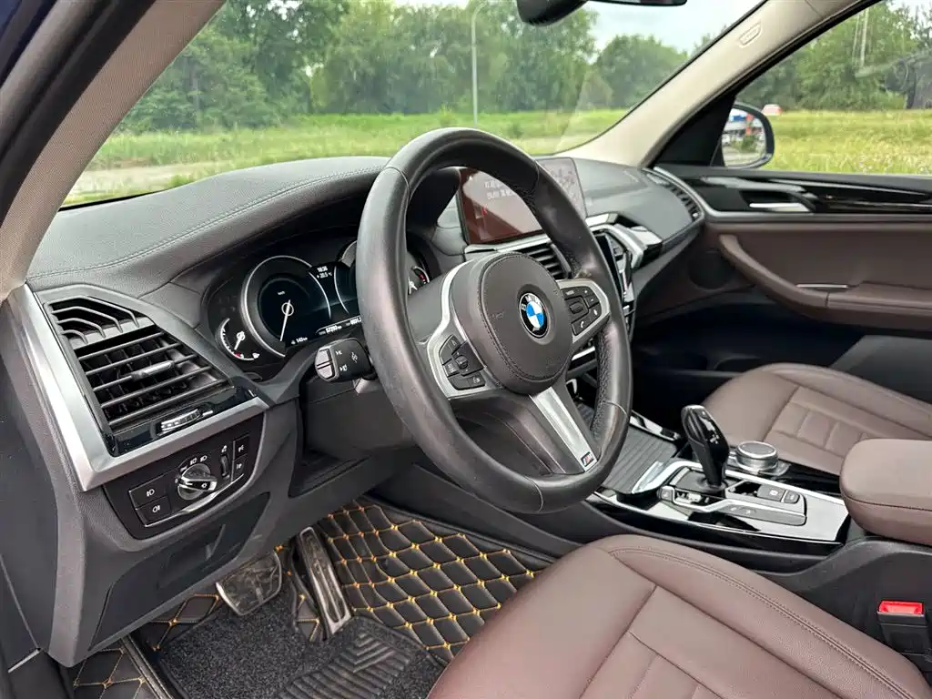 BMW X3 2019 — фото 15