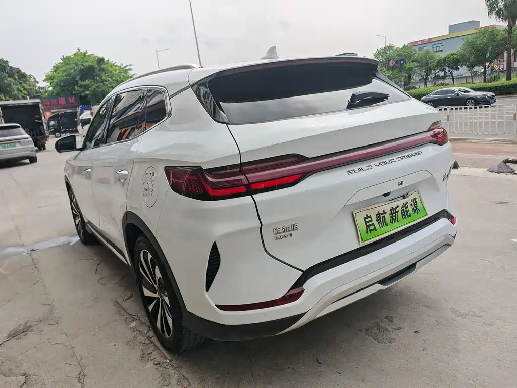 BYD PLUS New Energy 2023 — фото 7