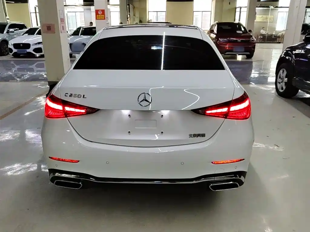 Mercedes-Benz C-Class 2022 — фото 6