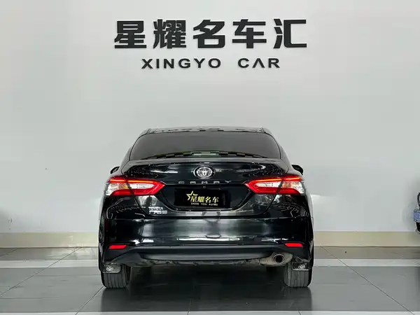 Toyota Camry 2018