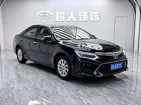Toyota Camry 2016