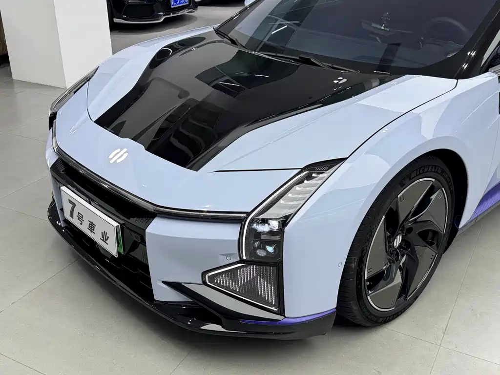 HiPhi Z 2023