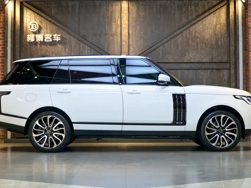 Land Rover Range Rover 2019 — фото 24