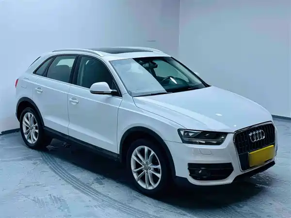 Audi Q3 2015