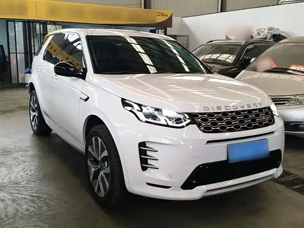 Land Rover Discovery Sport 2025