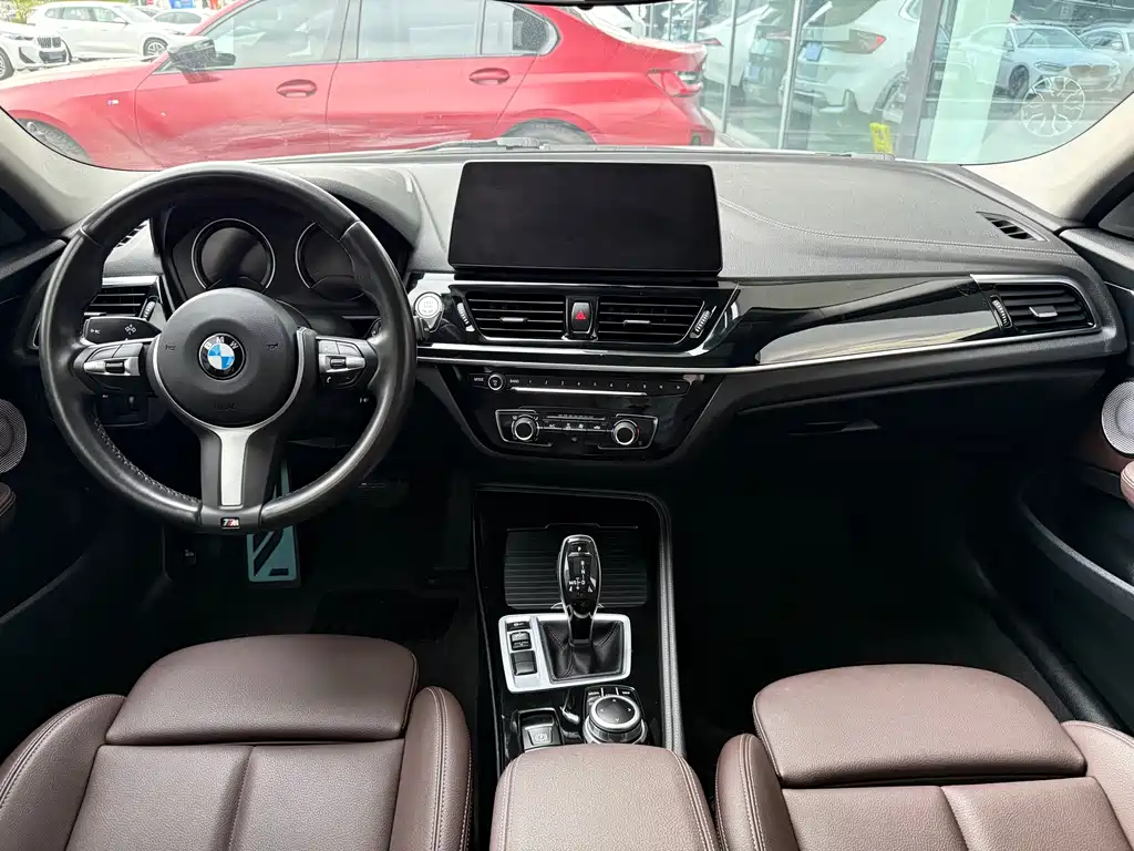 BMW 1 Series 2021