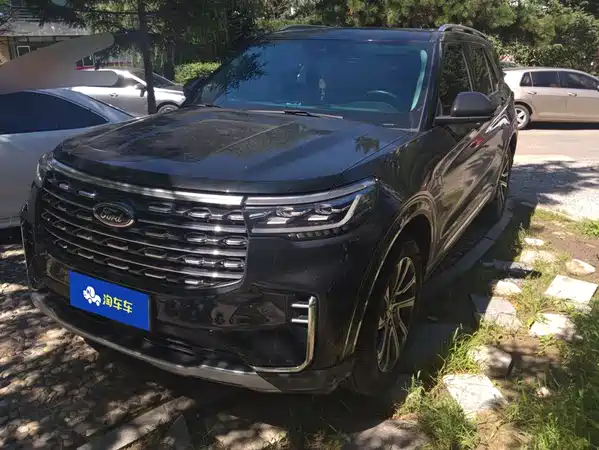 Ford Explorer 2022