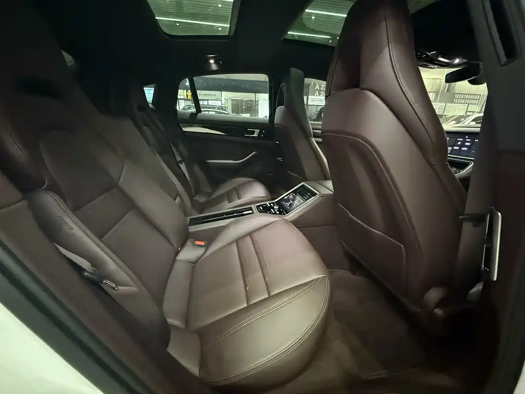 Porsche Panamera 2020 — фото 9