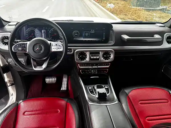 Mercedes-Benz G-Class 2020