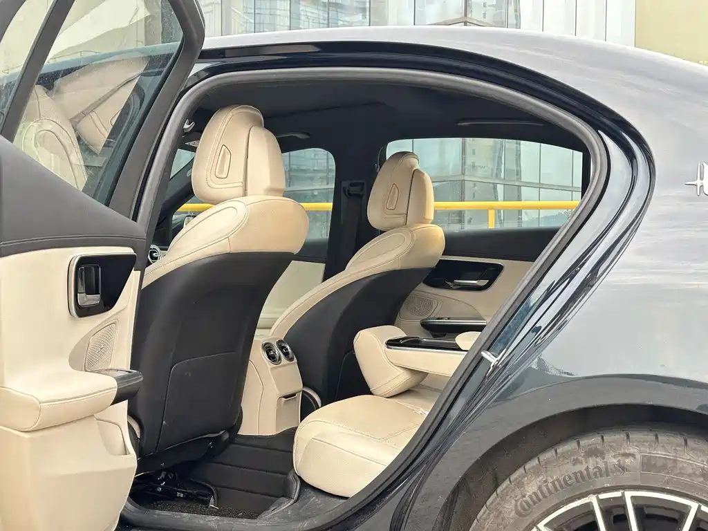 Mercedes-Benz C-Class 2022 — фото 5