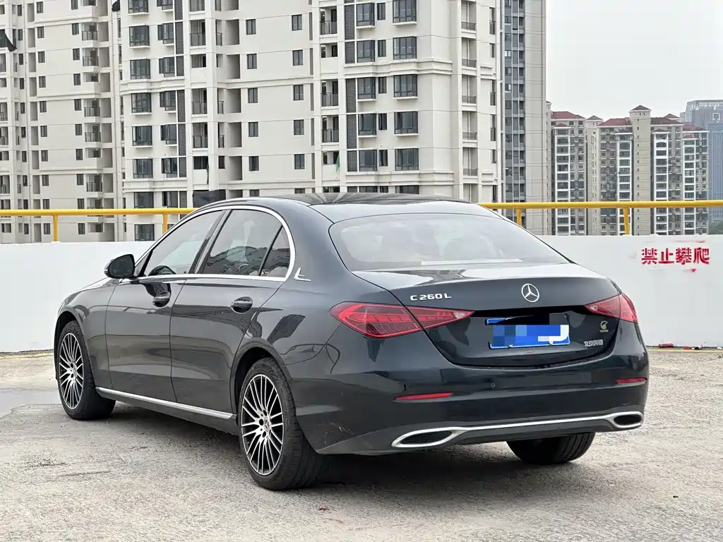 Mercedes-Benz C-Class 2022 — фото 9