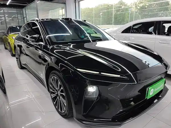 NIO ET5T 2023