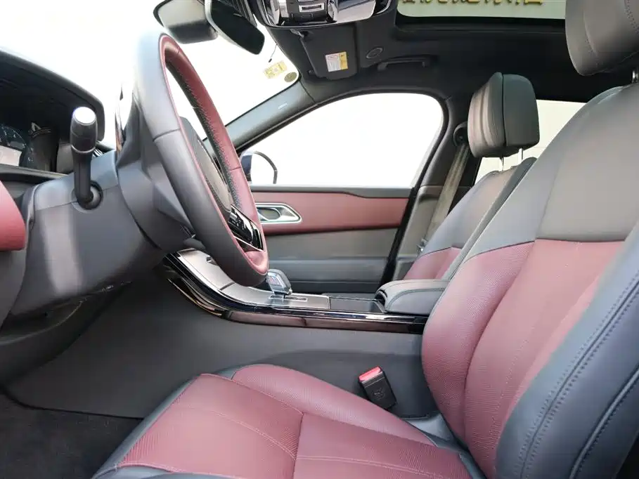 Land Rover Range Rover Velar 2025 — фото 11