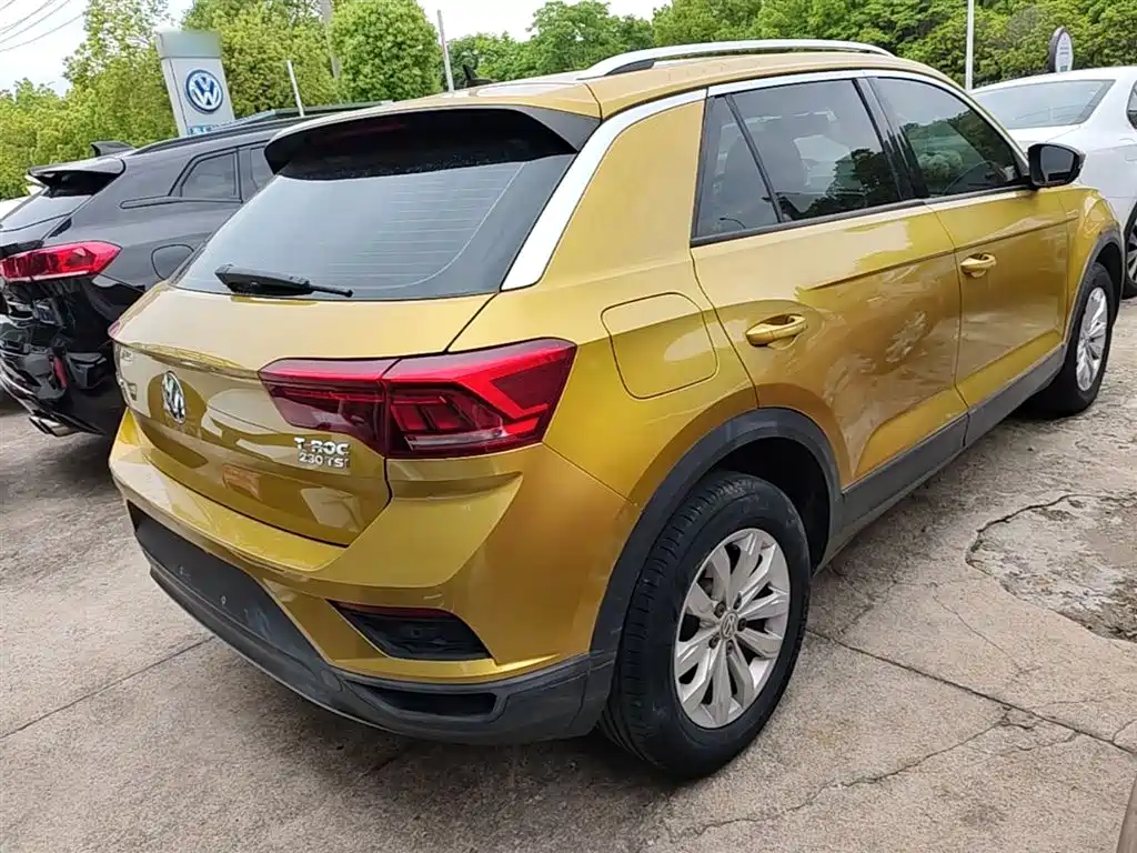 Volkswagen T-Roc 2019 — фото 7