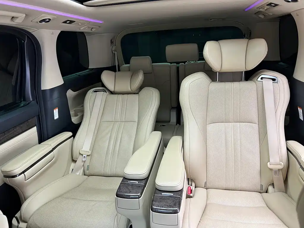 Toyota Alphard 2019 — фото 9
