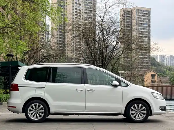 Volkswagen Sharan 2015
