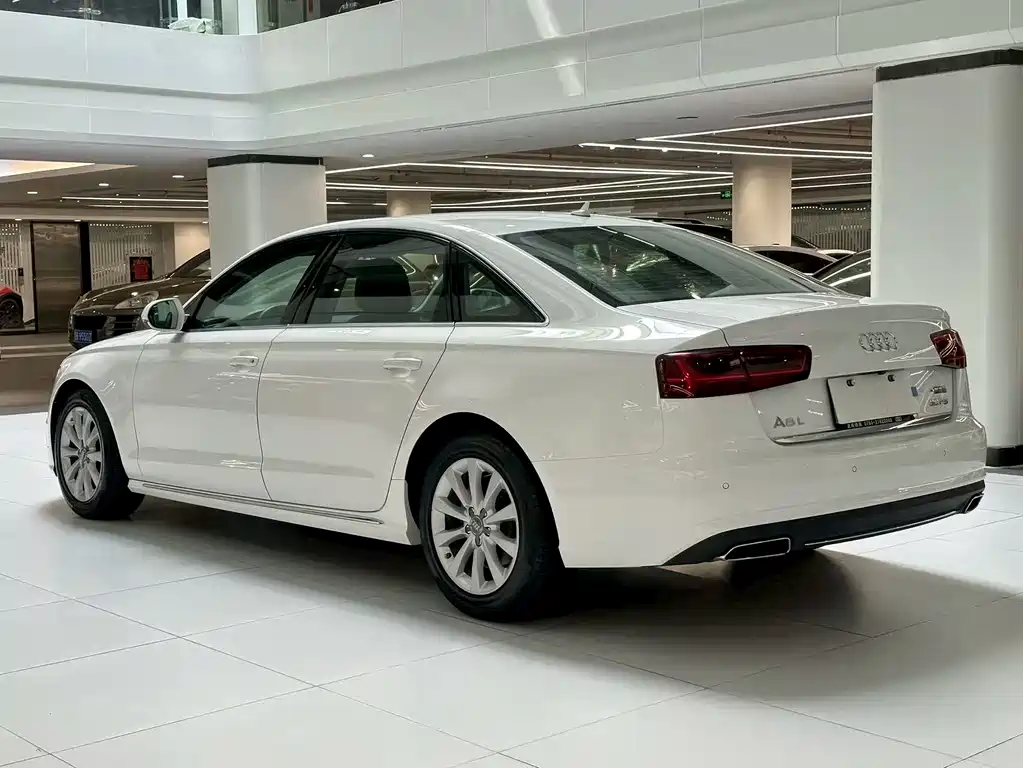 Audi A6L 2016 — фото 10