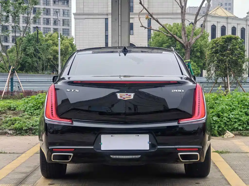 Cadillac XTS 2019 — фото 6