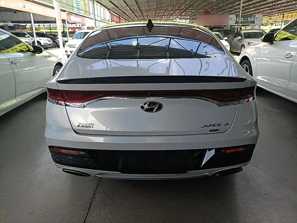 Hyundai Festa 2019 — фото 6