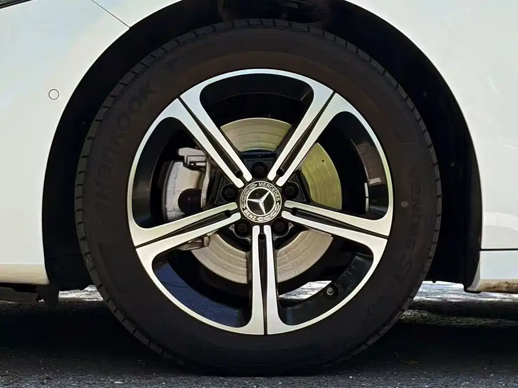 Mercedes-Benz A-Class 2023 — фото 9