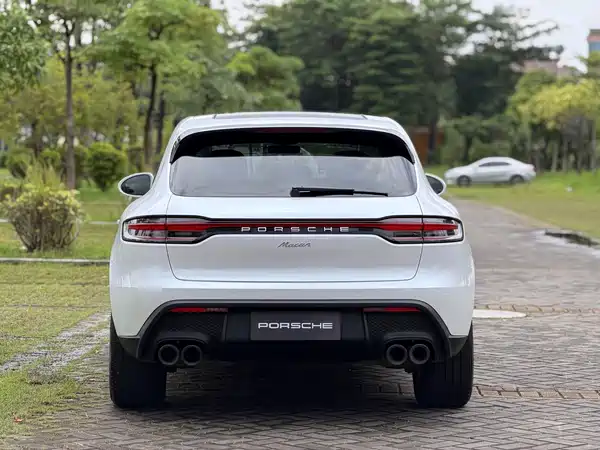 Porsche Macan 2023