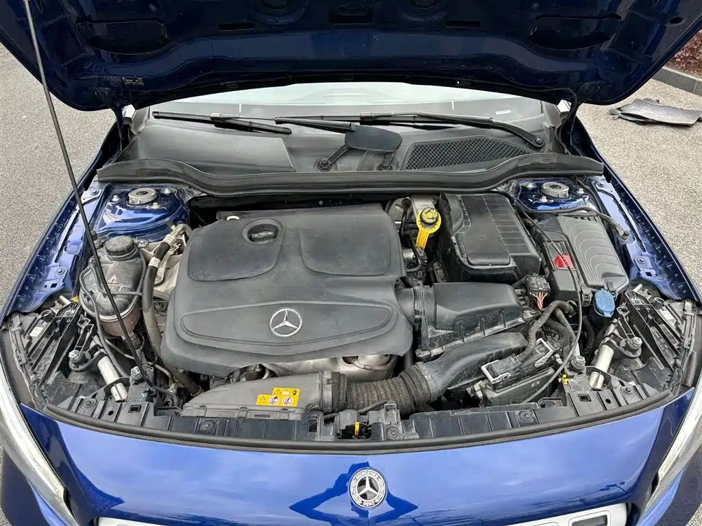 Mercedes-Benz GLA 2018 — фото 18