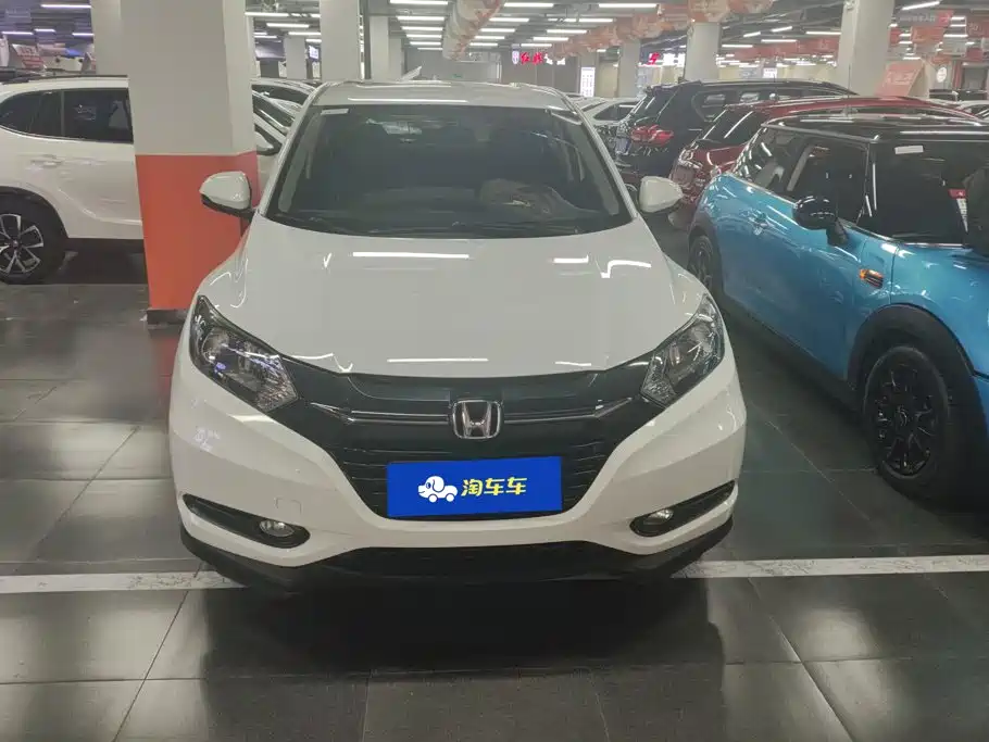 Honda Vezel 2015