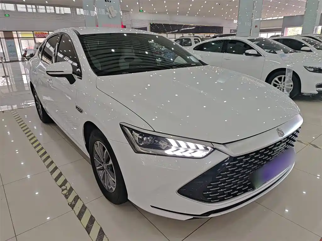 BYD Qin PLUS 2025 — фото 4