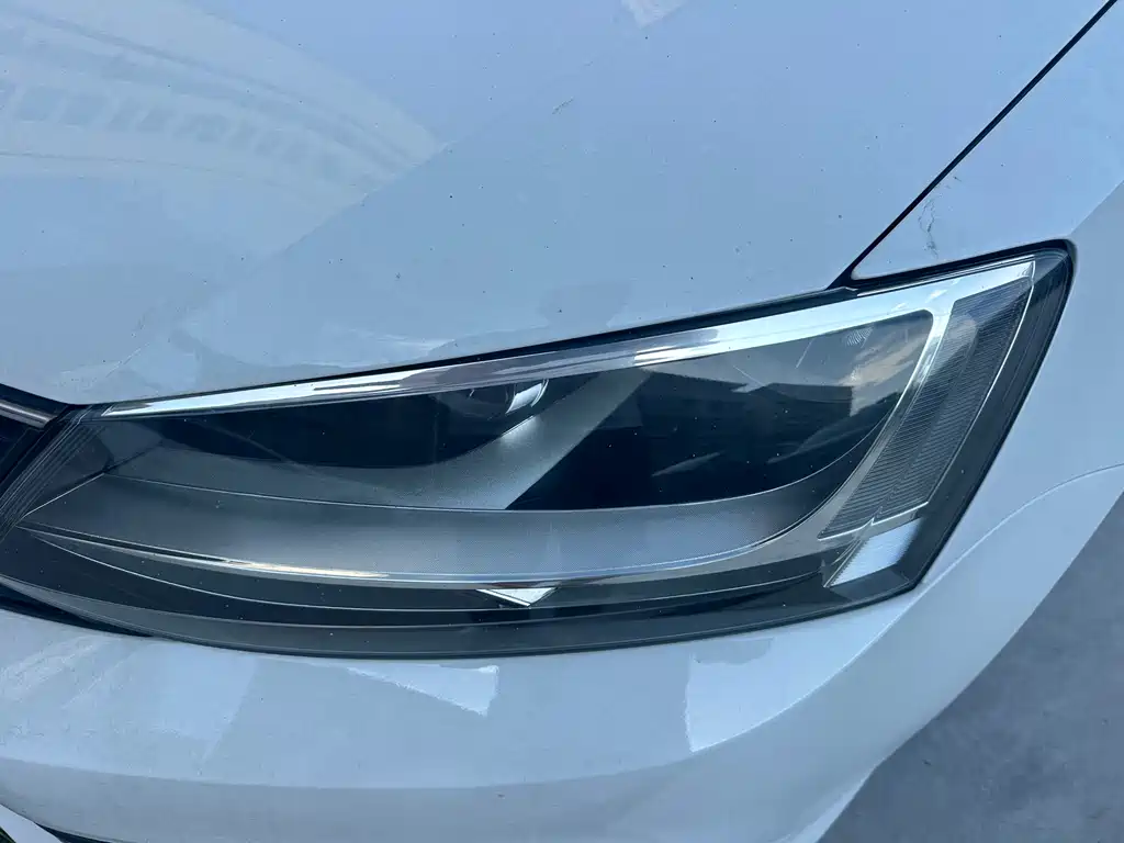 Volkswagen Sagitar 2018 — фото 15