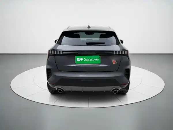 Lynk & Co 06 EM-P 2022