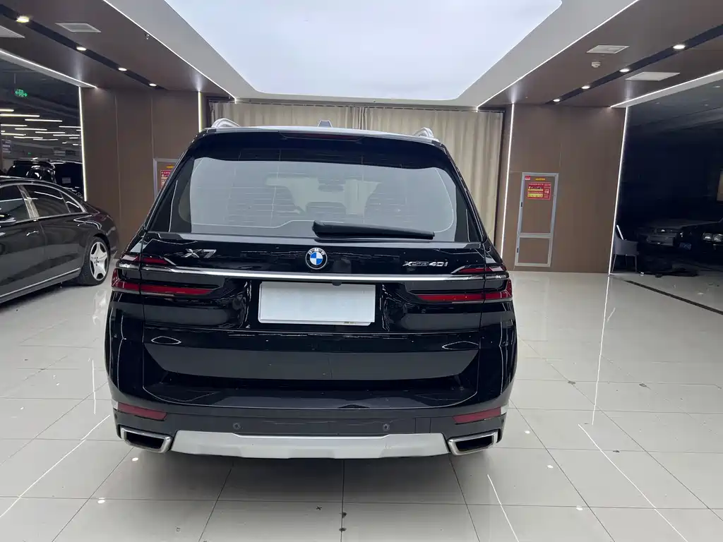 BMW X7 2023 — фото 11