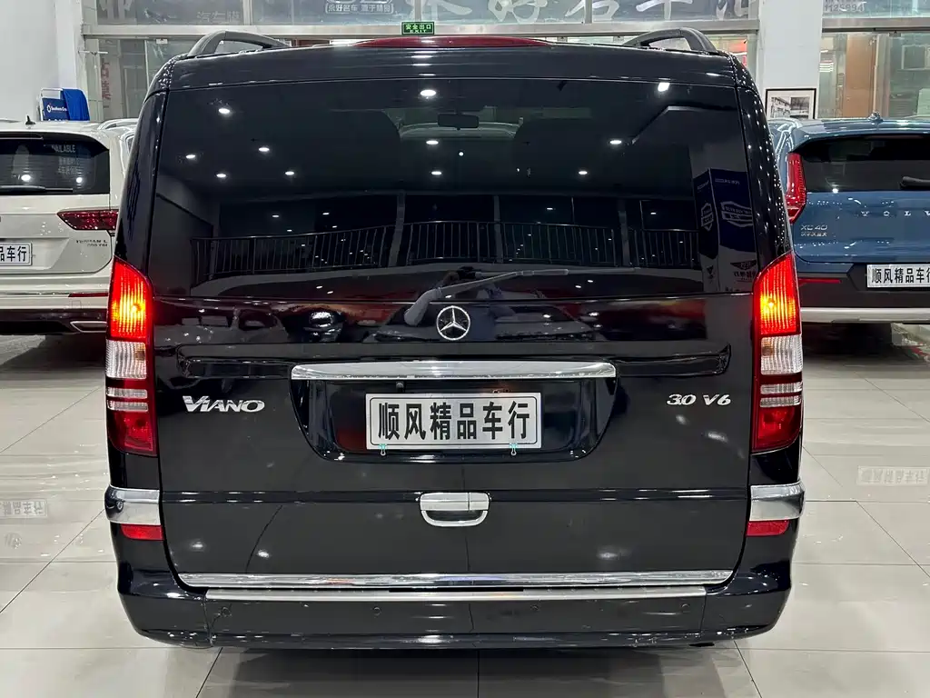 Mercedes-Benz Viano 2015 — фото 3