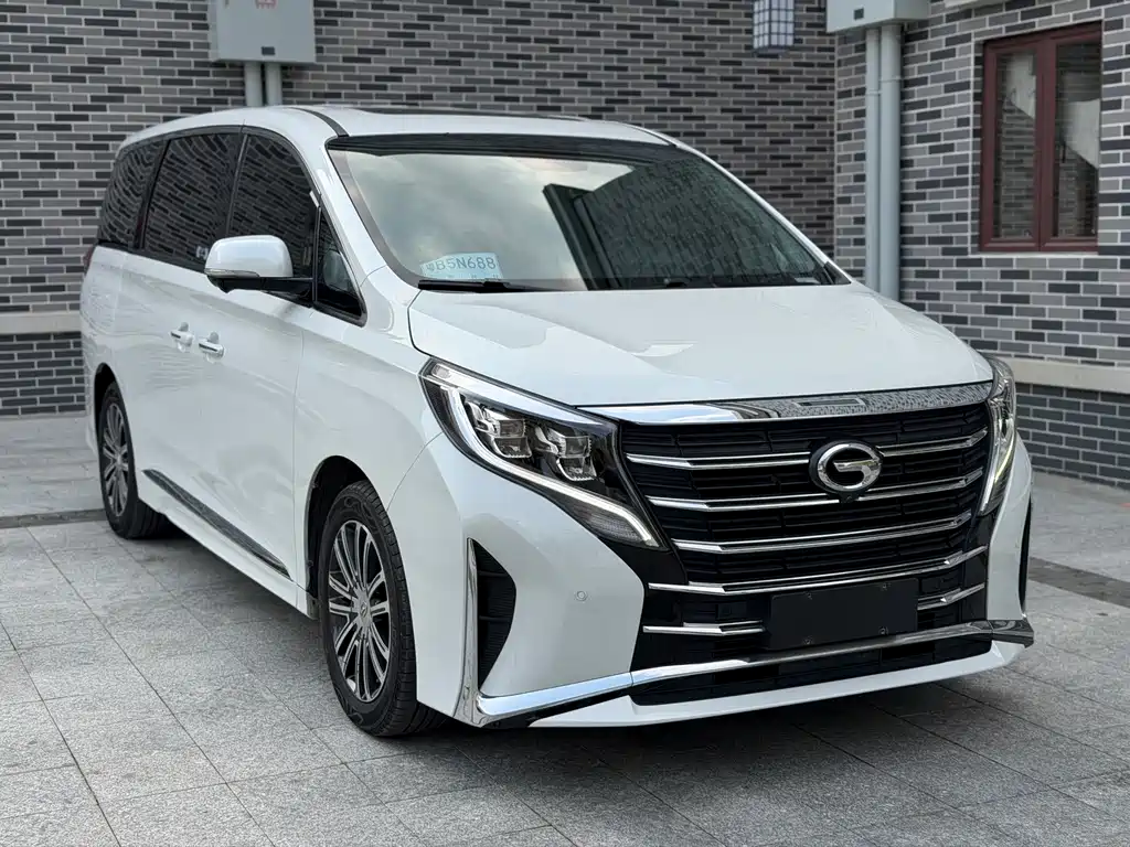 GAC Motor Trumpchi M8 2022 — фото 3