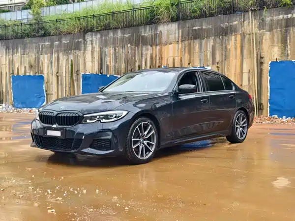 BMW 3 Series 2021