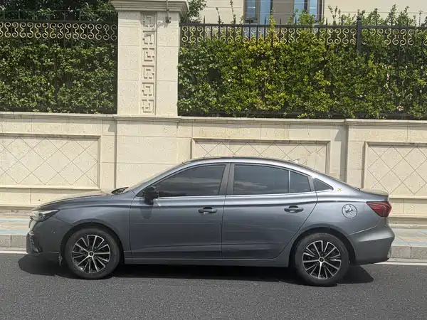 Roewe i5 2021