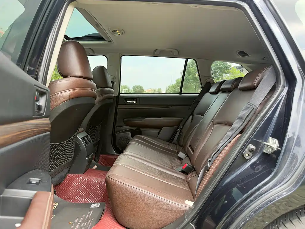 Subaru Outback 2014 — фото 20
