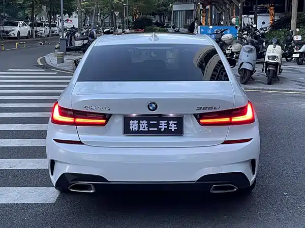 BMW 3 Series 2021