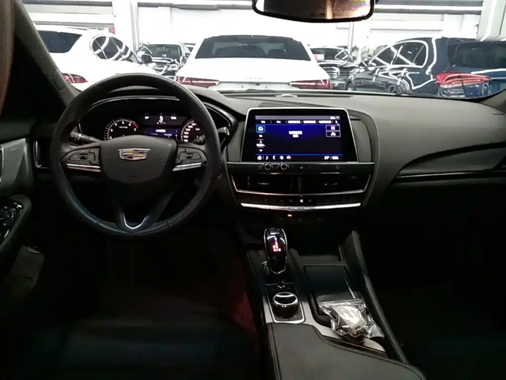 Cadillac CT5 2021 — фото 10