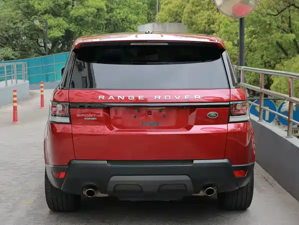 Land Rover Range Rover Sport 2016