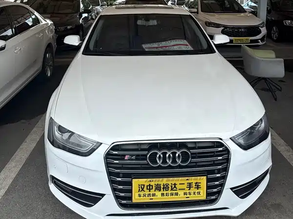 Audi A4L 2014