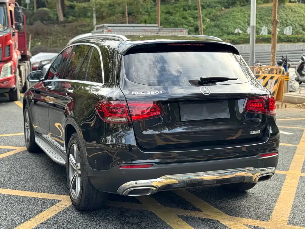 Mercedes-Benz GLC 2021 — фото 20