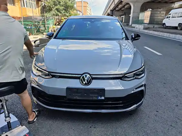 Volkswagen Golf 2022