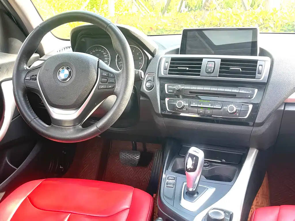 BMW 1 Series 2016 — фото 23