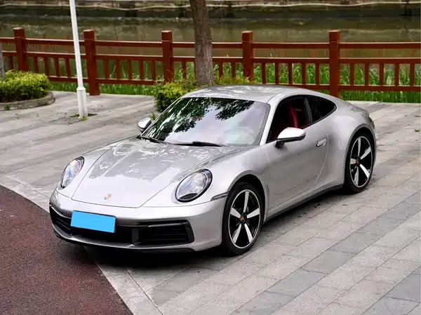 Porsche 911 2022