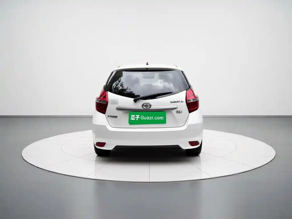 Toyota Yaris L 2017